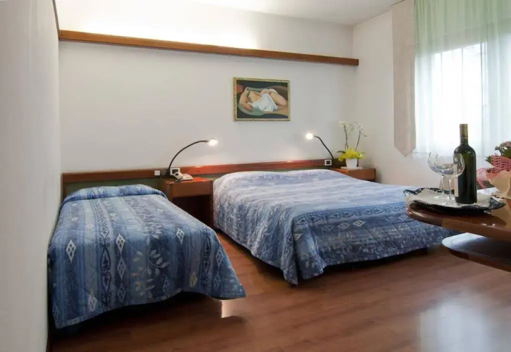 Hotel Italia