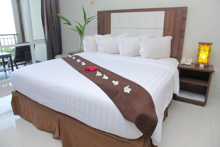 Bahamas Hotel & Resort