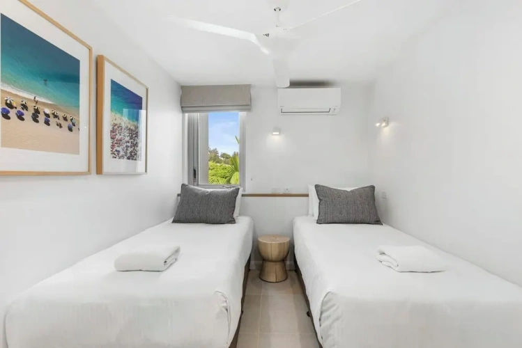 2 Bedrooms Suite beachfront