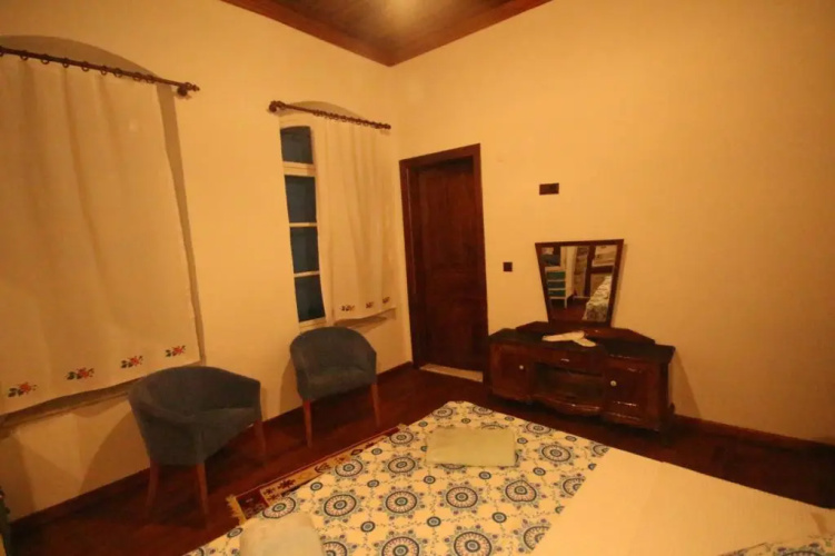 Bergama Tas Konak