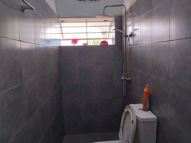 Captivating 4-bed House - Garden & Free Parking