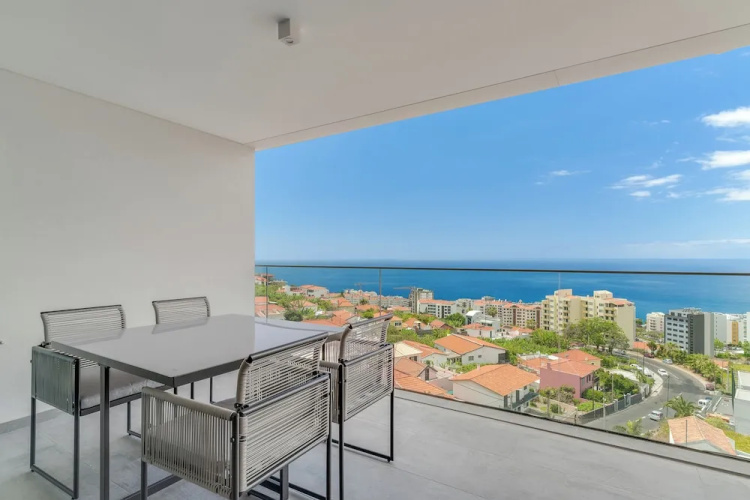 Luxury Laura Apartment