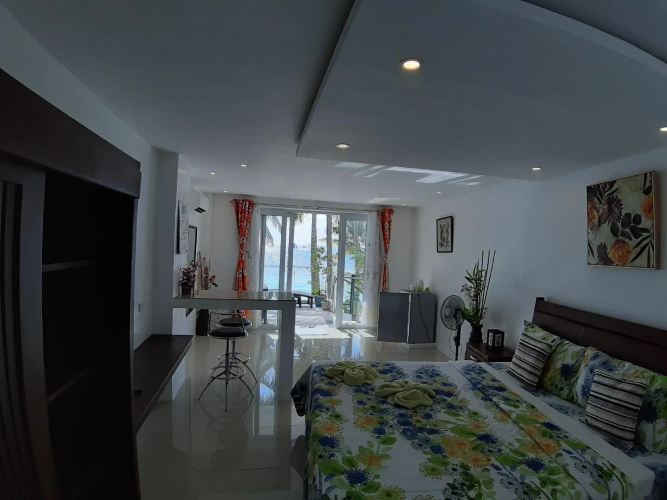 Oro Beach Resort