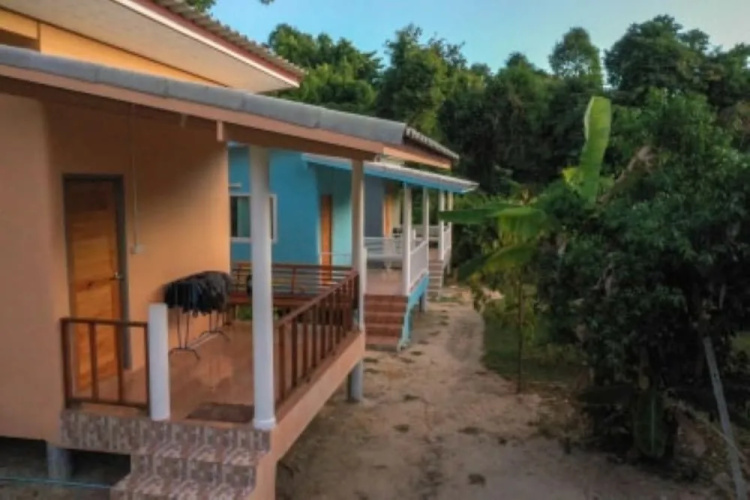 Secret Bungalows