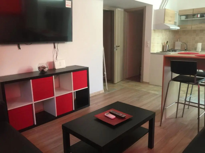 Loutraki Hostel