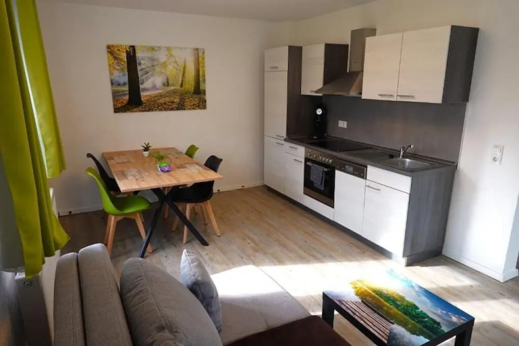 Pitlane Apartments by corents