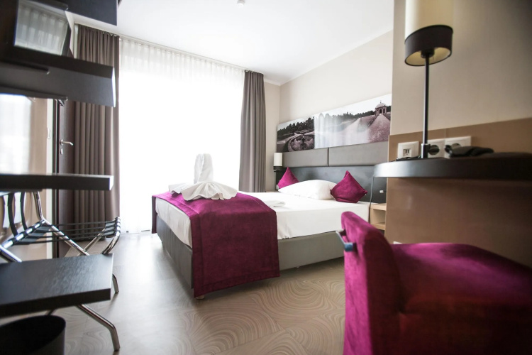 Amalienburg Boutique & Boarding Hotel