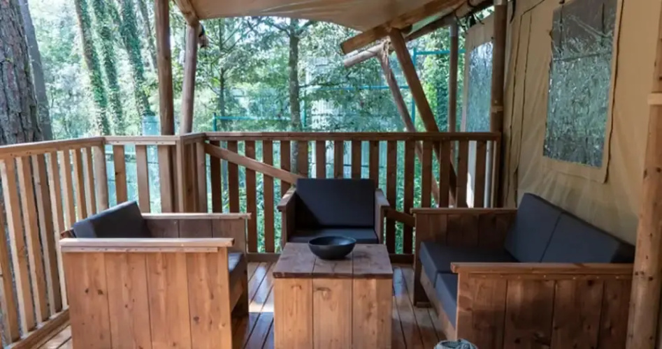 Nuez Incredible Logde in the Forest With Private Jacuzzi