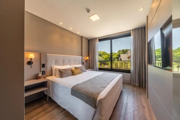 Quadruple Suite
