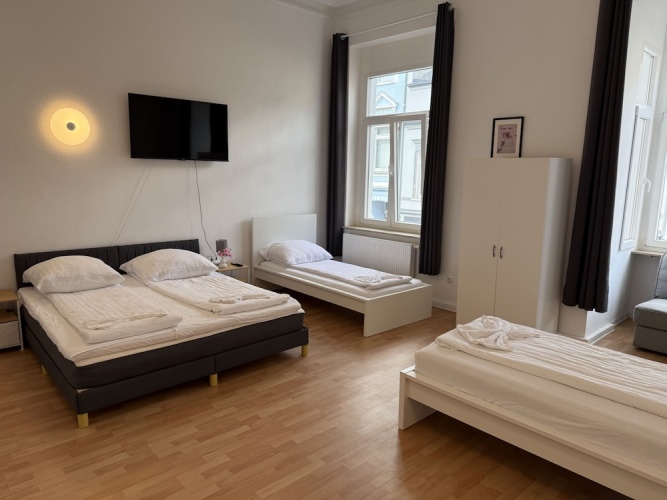 3 Bedrooms Apartment with balcony