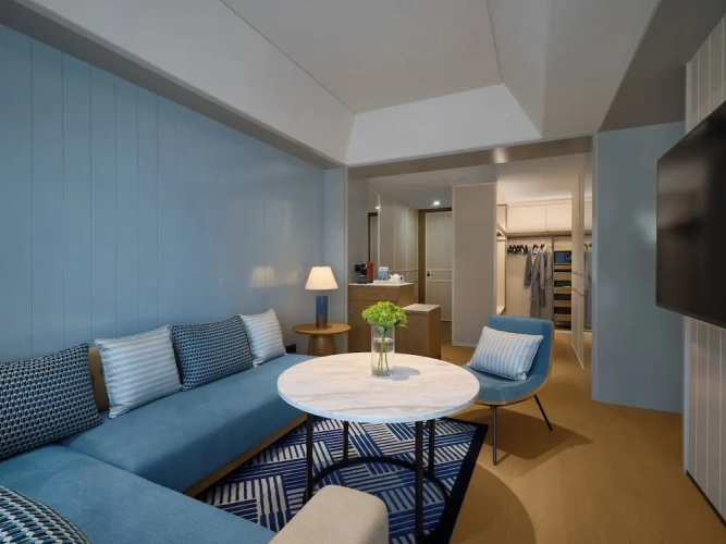 Double Suite