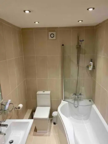 Beach Retreat, Stones Throw Away from Beach