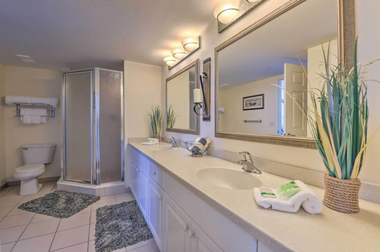 Daytona Beachfront Condo w/ Ocean View