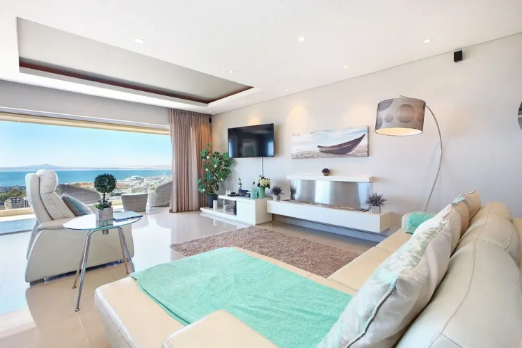 Panova by Totalstay