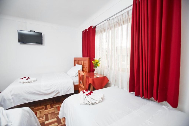 Standard Triple room