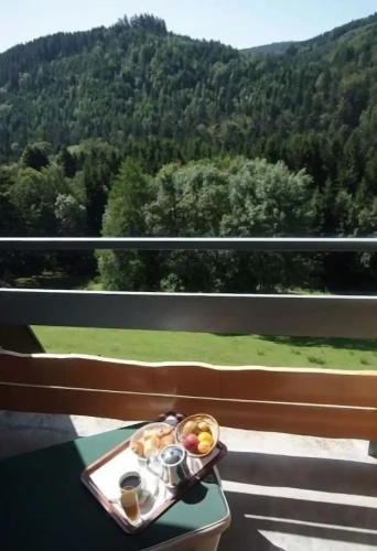 Standard Twin room with balcony