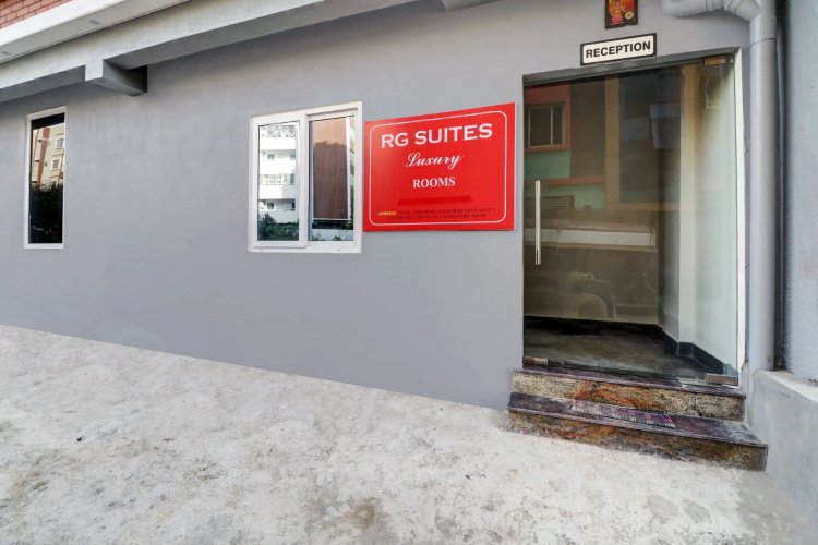 Super Townhouse Ecity Inn