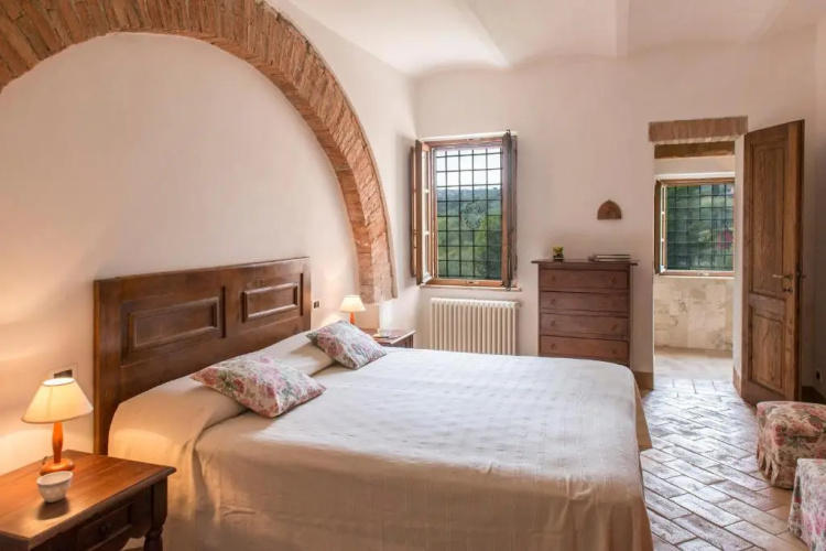 Casale Dei 12