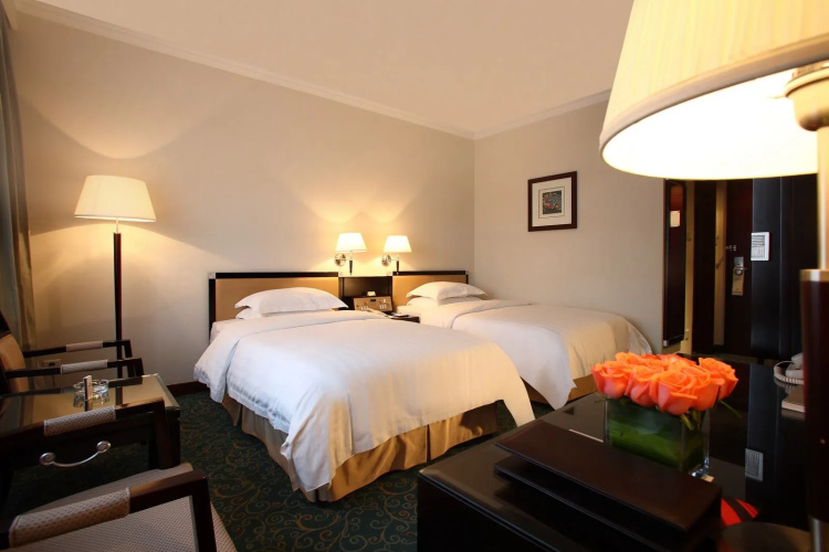 Grand Palace Hotel