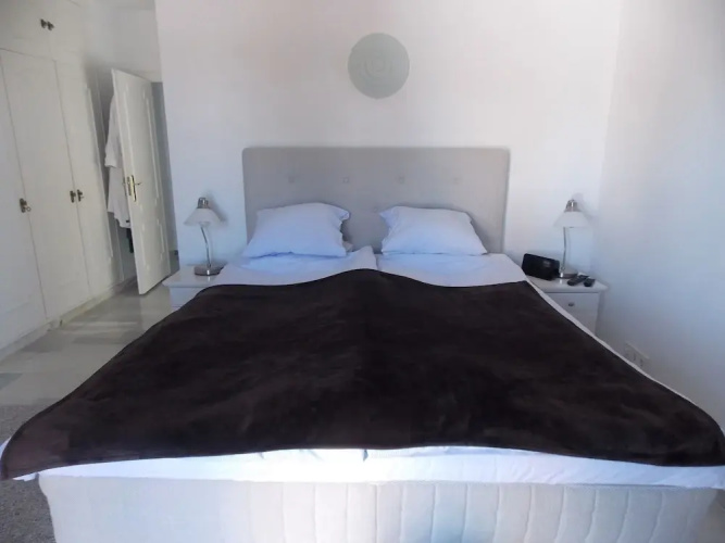 Apartment With Sea View In Puerto Banus