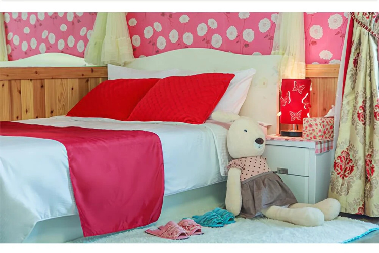Yangyang Seaglow Rainbow Pension