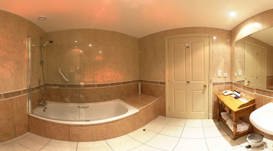 Brook Lodge Boutique Hotel