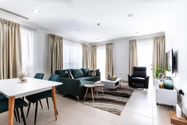 Luxurious Superior Room Space Available