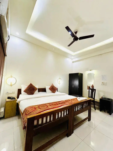 Sahani Hotel