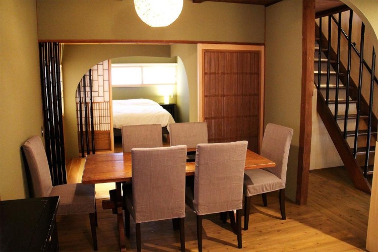 3 Bedrooms Cottage