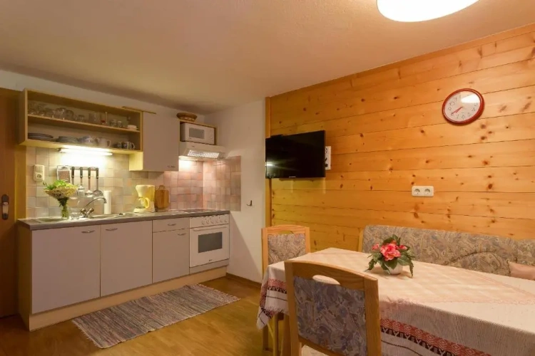 1 Bedroom Apartment with balcony