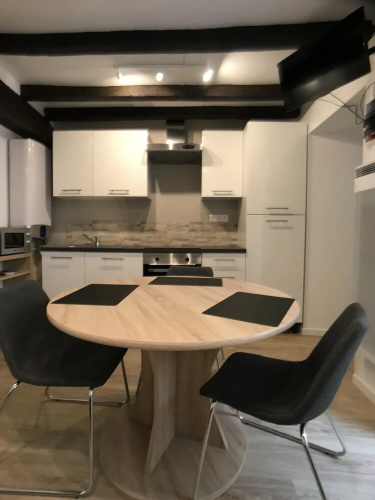Bel Appartement Avec Cour Privative