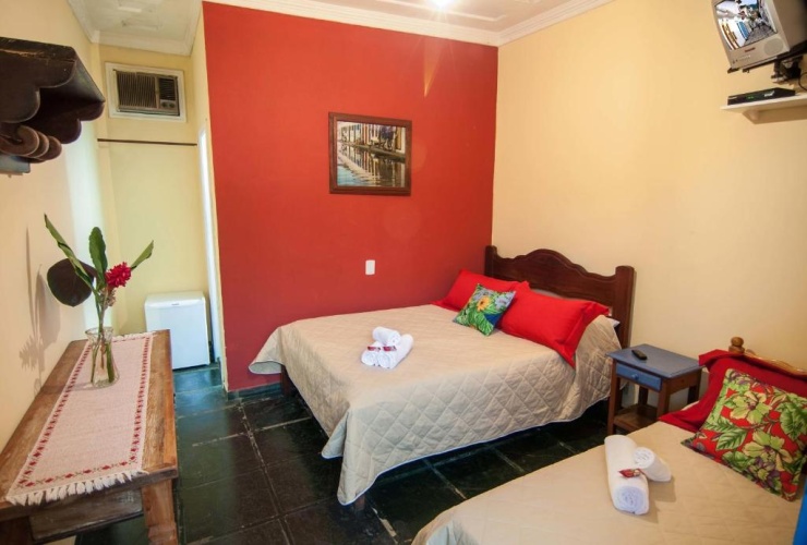Standard Triple room