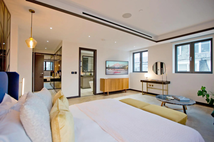3-bed Rooftop Penthouse