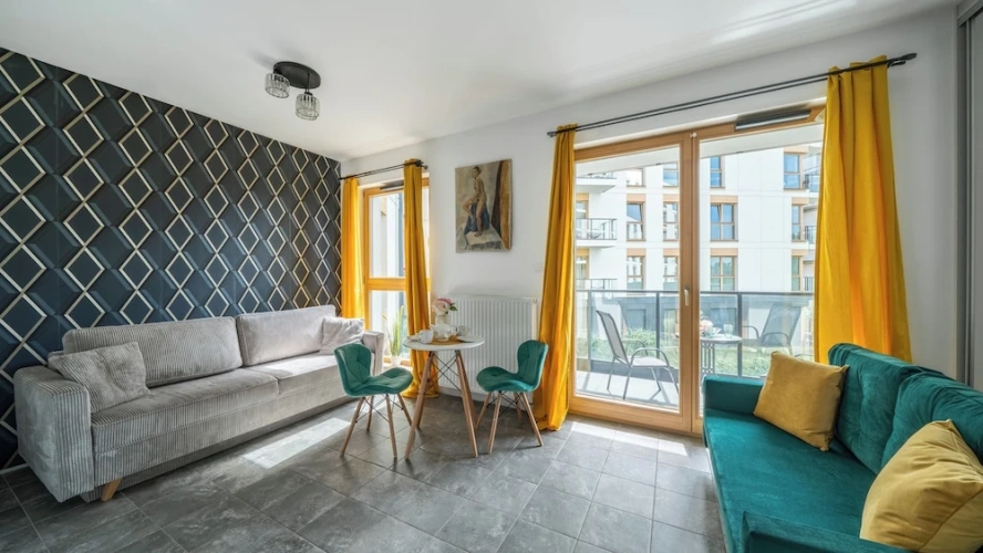 Apartment with balcony