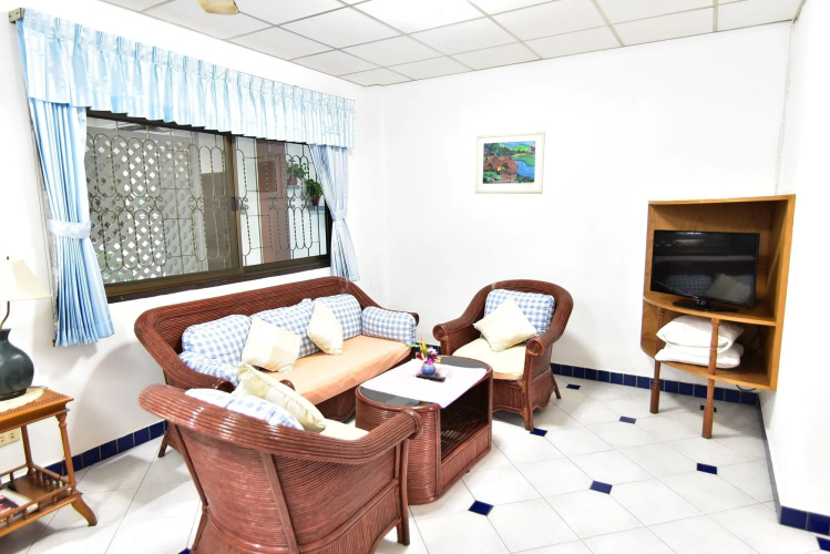 Nong Apartment Pattaya - Adults Only