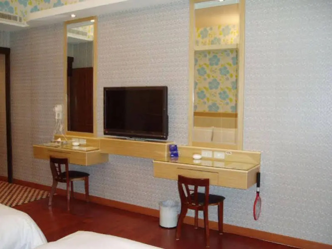 Jienai Motel Hotel Overview