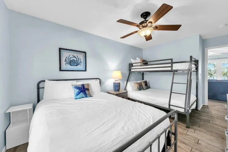 Beachside Villas 1022
