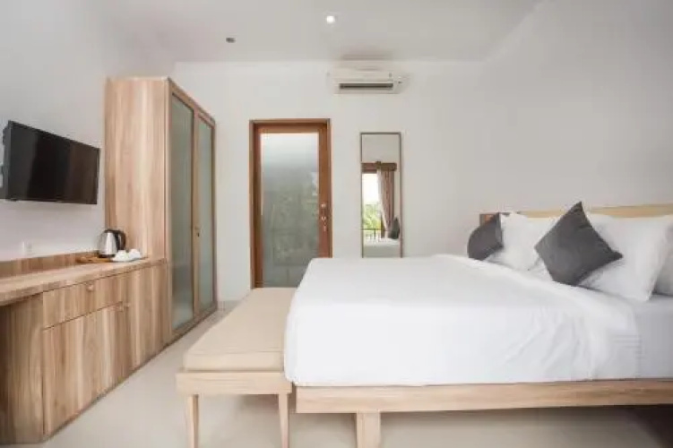 Penelopy Suites Oberoi