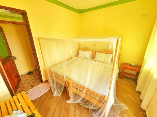 Standard Twin room with balcony