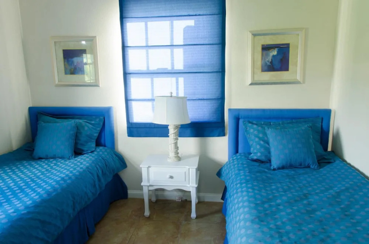 Beautiful Three Bedroom Villa in Gated Community