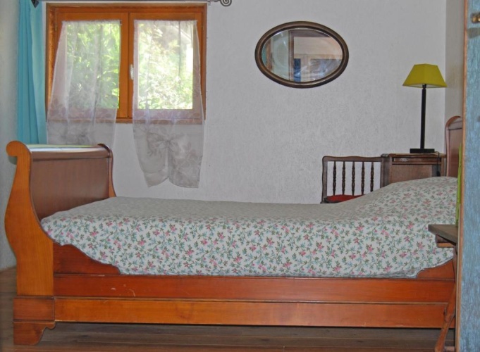 3 Bedrooms Cottage