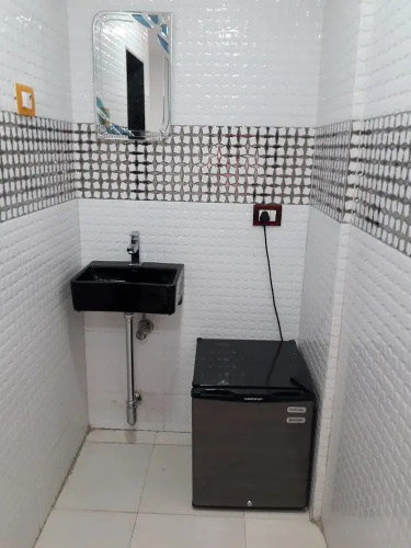 Hotel Janata