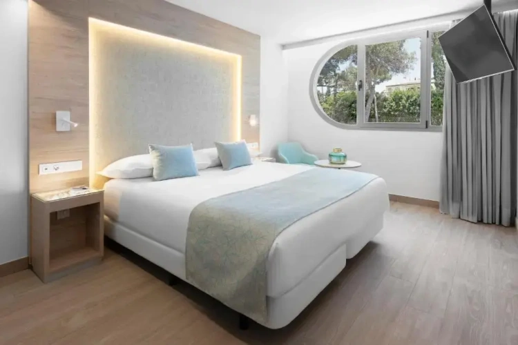Standard Rodas Double room