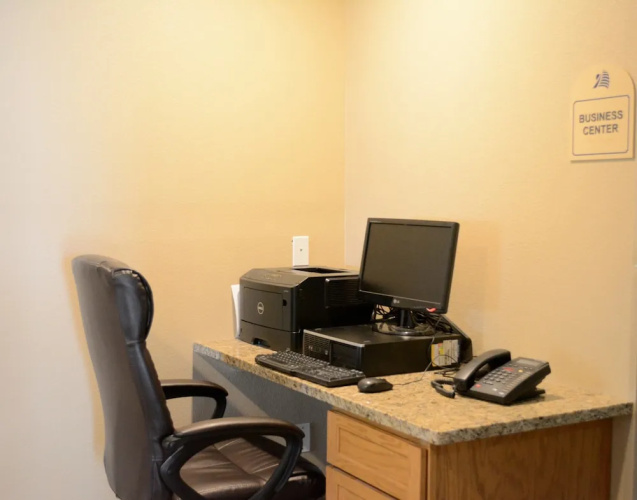 Mainstay Suites Dubuque
