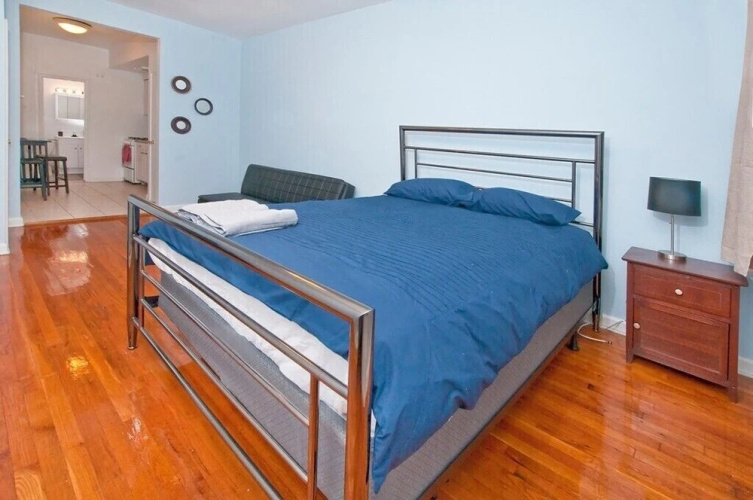 Lovely Studio on Upper East Side