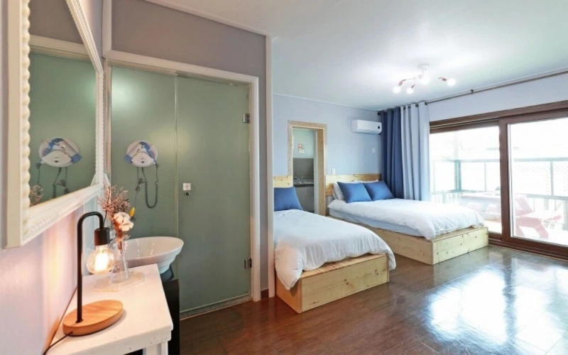 Guest rooms