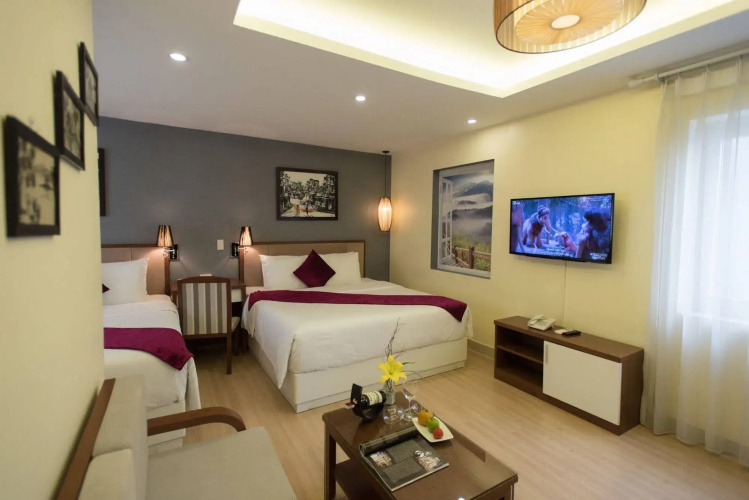 Golden Legend Diamond Hotel