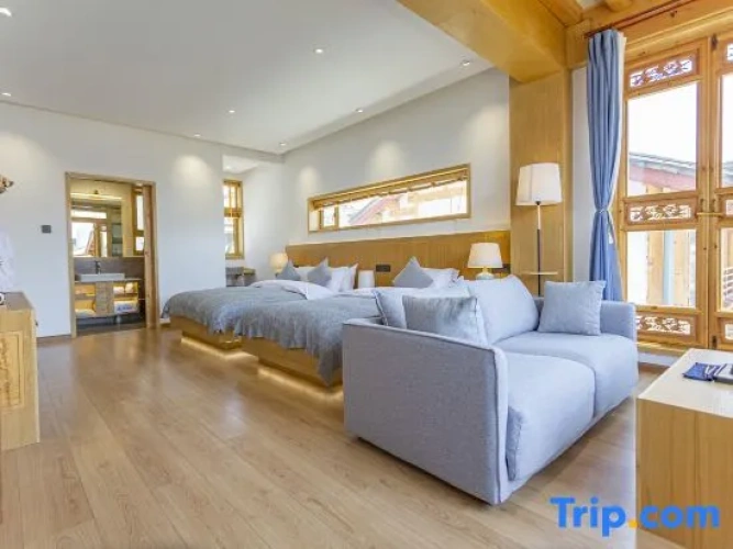 Standard Family room with panoramic view