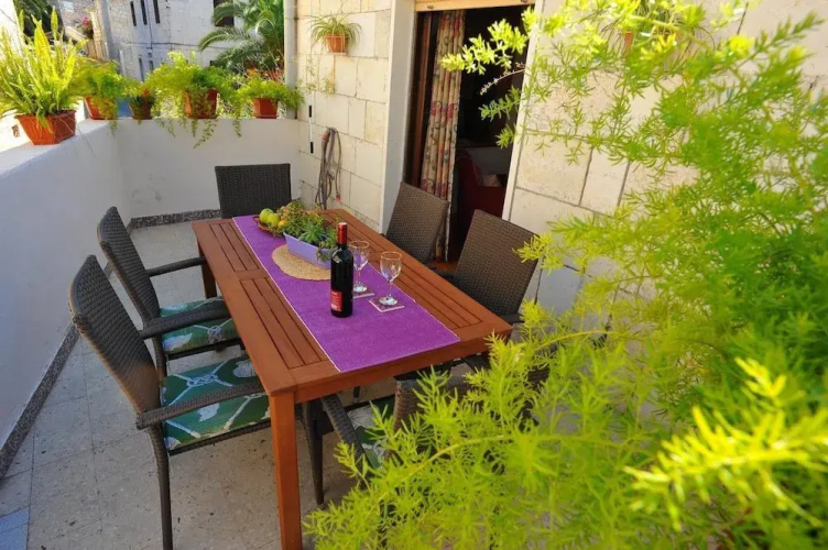 Sutivan Getaway Apartment Lavanda
