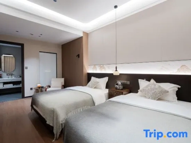 2 Bedrooms Family Suite